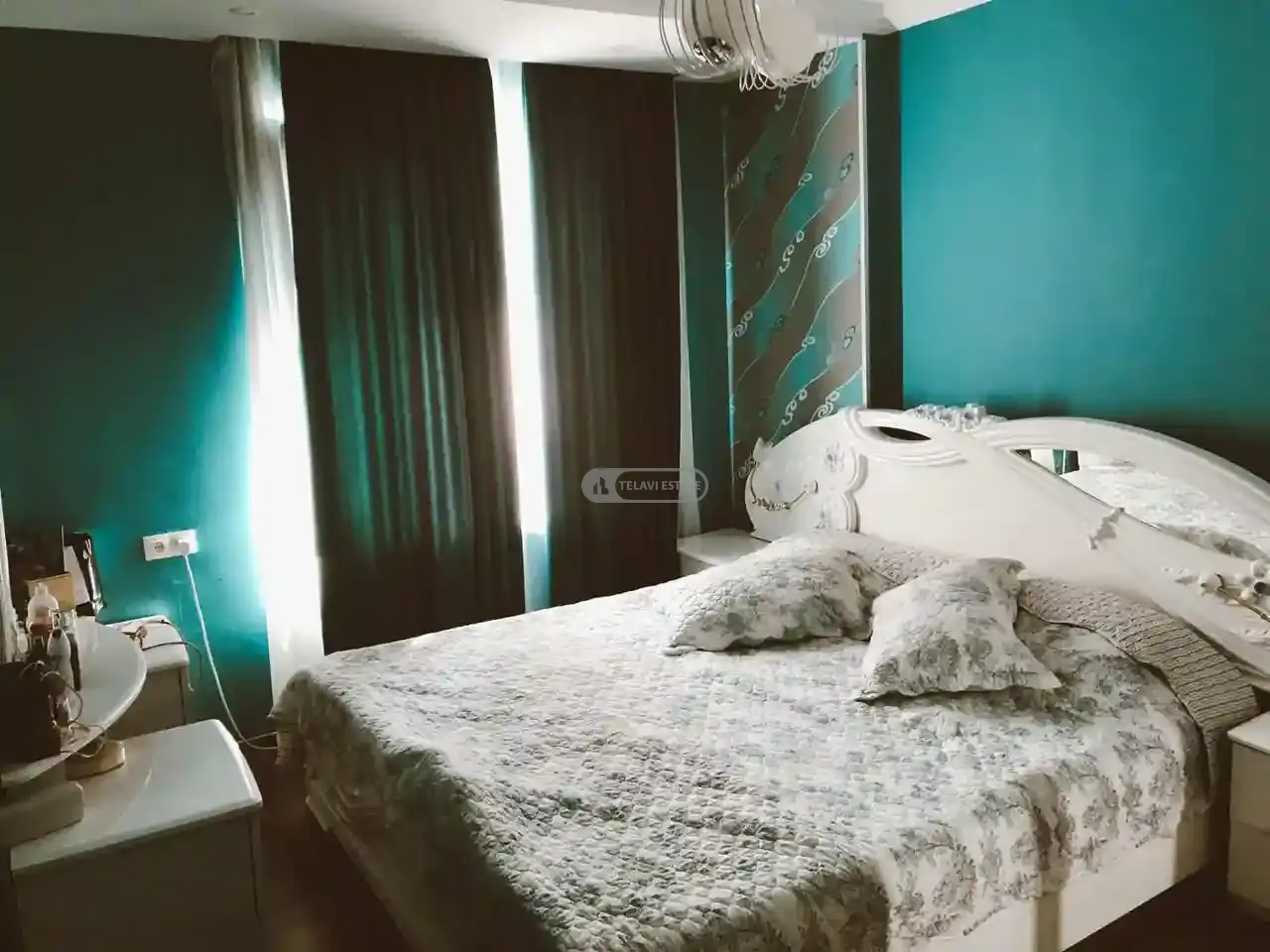 2 ოთახიანი ბინა ლოჯით თელავში