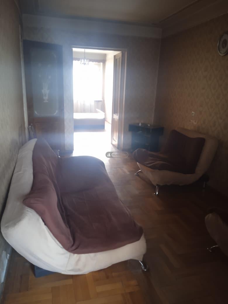 ქირავდება 2 ოთახიანი ბინა ლოჯით თელავში