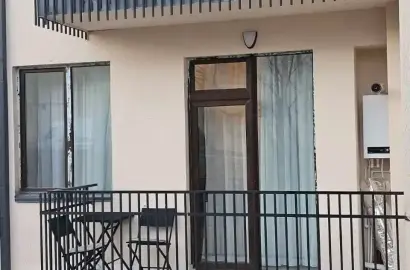 ქირავდება 2 ოთახიანი ბინა თელავში