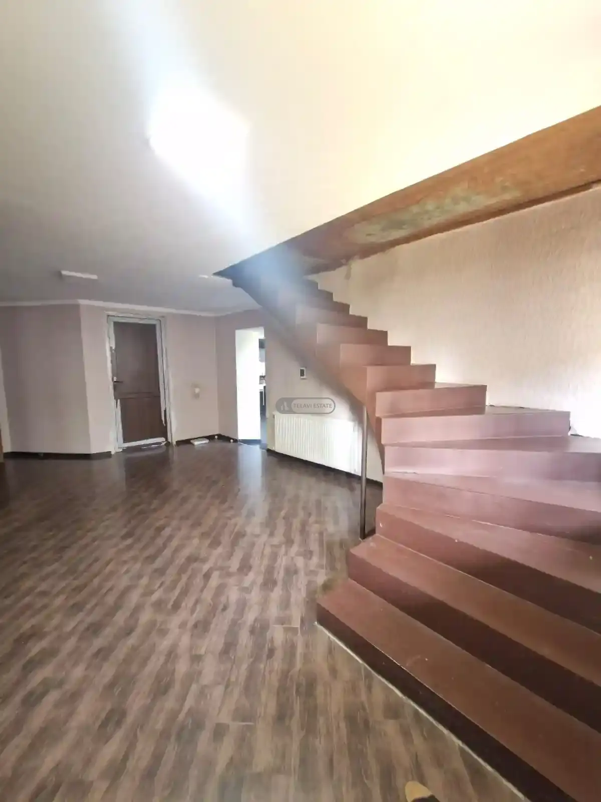 ორ სართულიანი სახლი თელავში