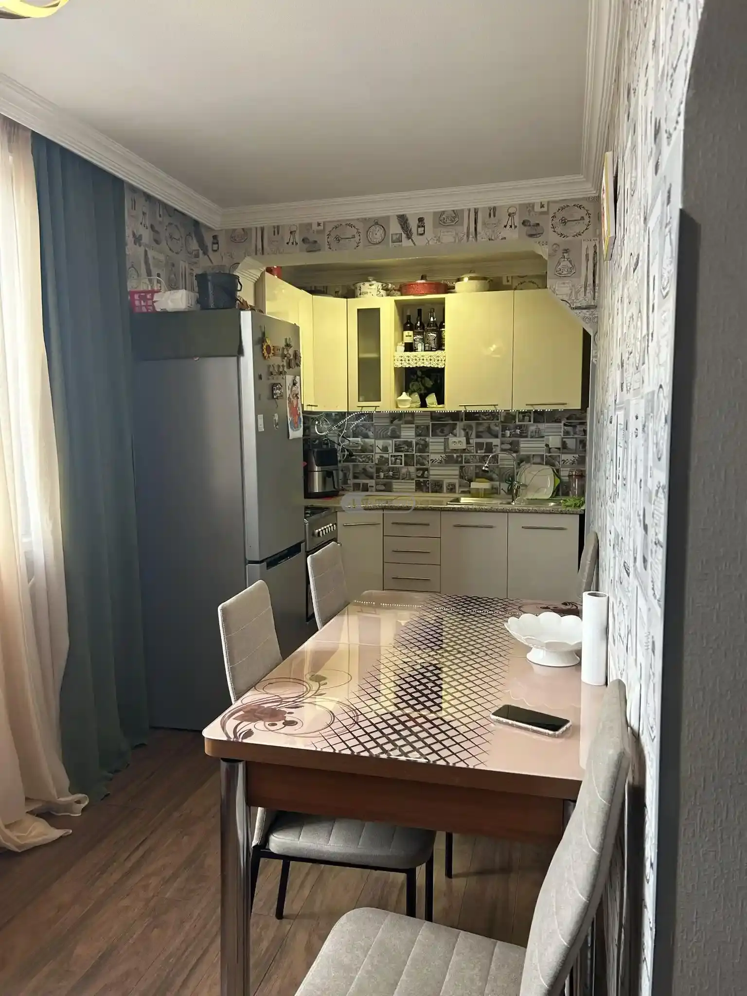 3 ოთახიანი გარემონტებული ბინა თელავში